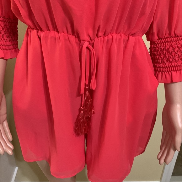 🌹Belle Sky Ruffled Off-Shoulder Rumper - Picture 4 of 6